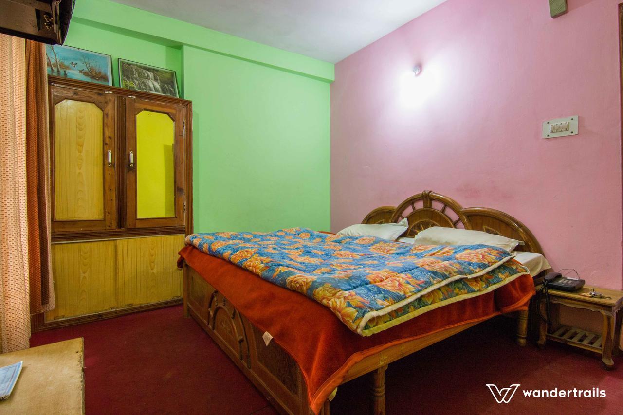 Kunal Hotel & Cottages Manāli エクステリア 写真